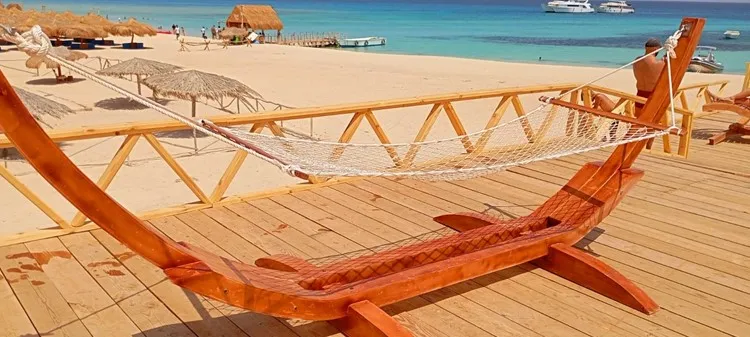 HULA HULA / Paradise Island